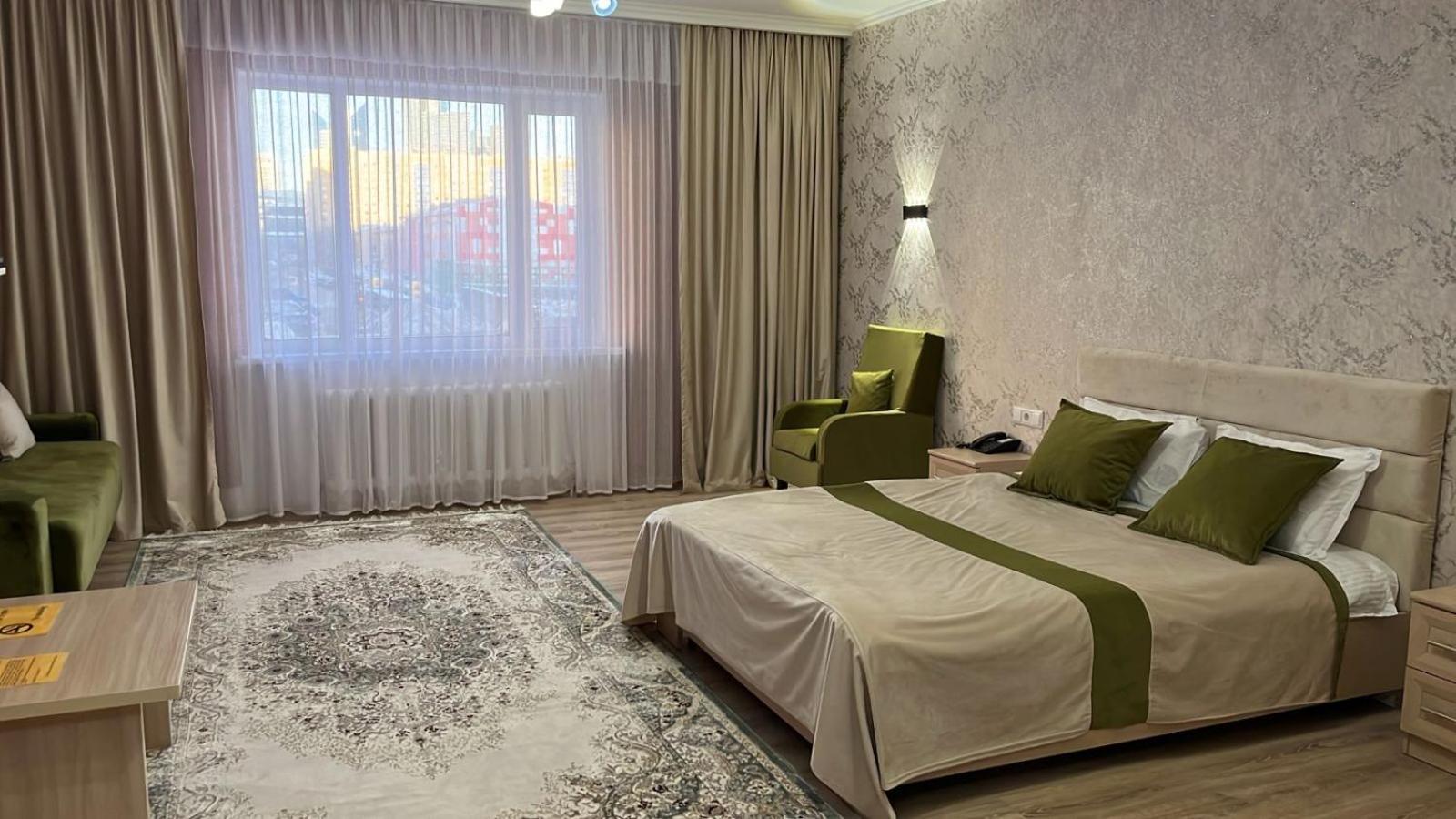 Union Plaza Hotell Astana Exteriör bild